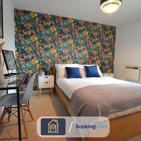Lgi Stunning 1 Bedroom Apartment By Movida Property Group Short Lets & Serviced Accommodation Лидс Экстерьер фото